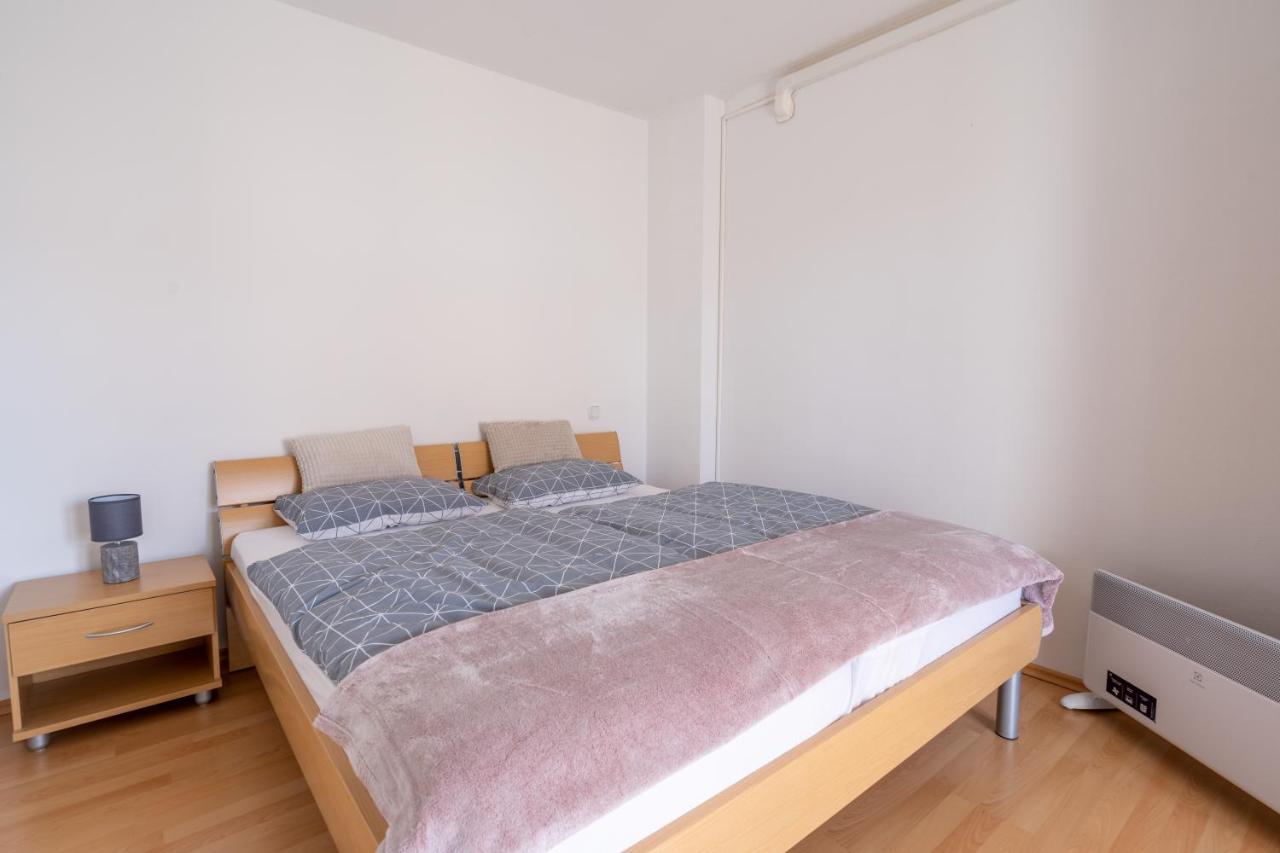 Charmante Wohnung Fusslaeufig Zum Meer In فونتانا المظهر الخارجي الصورة