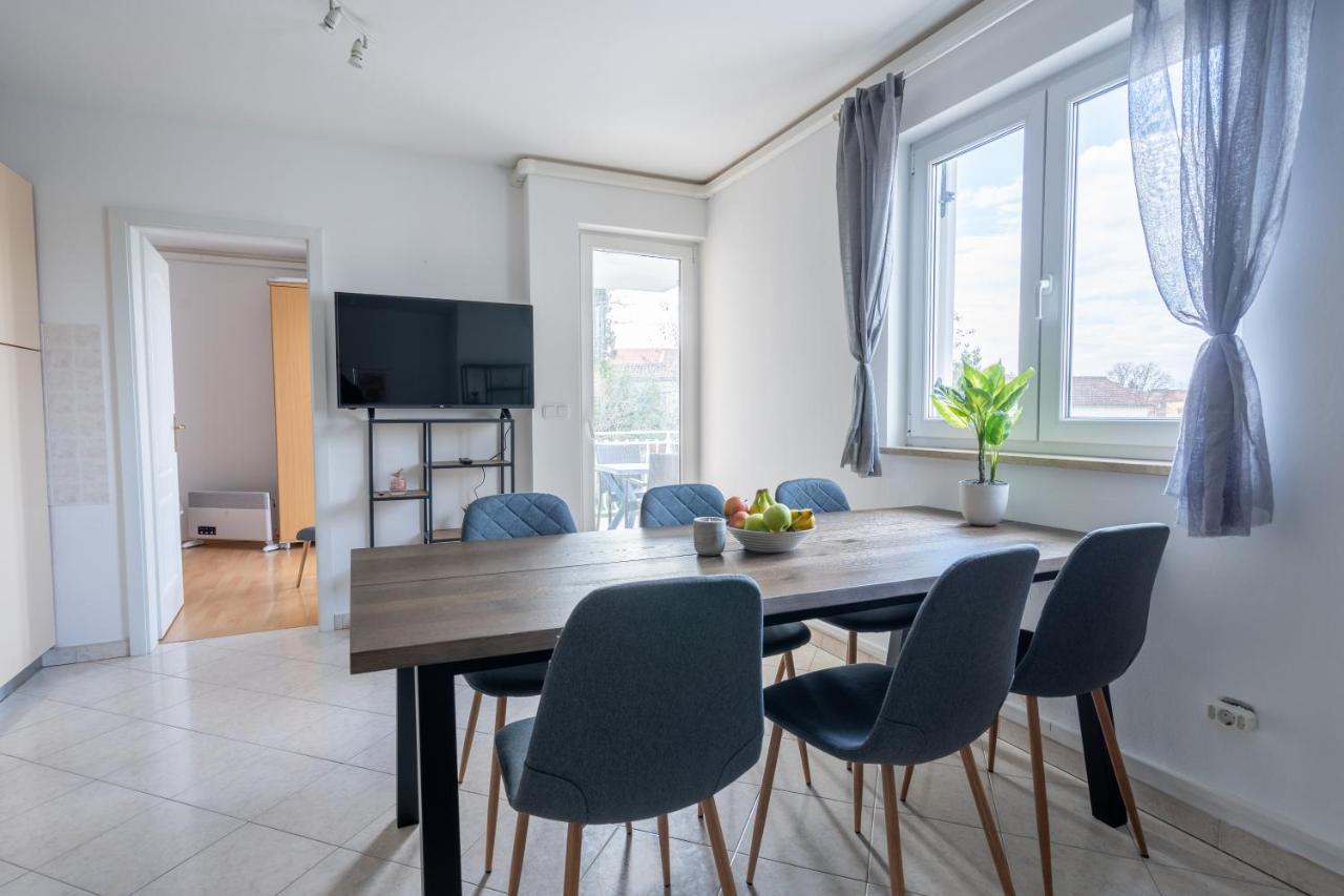 Charmante Wohnung Fusslaeufig Zum Meer In فونتانا المظهر الخارجي الصورة