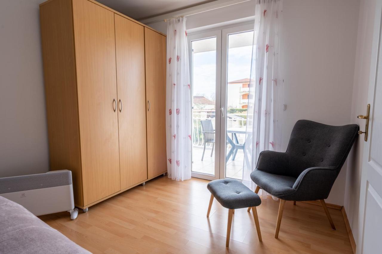 Charmante Wohnung Fusslaeufig Zum Meer In فونتانا المظهر الخارجي الصورة